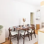 דירה Design - Kitchen, Nespresso & Parking - Messe Dus *