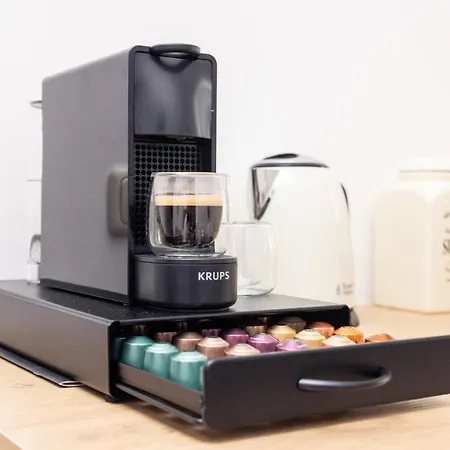 דירה Design - Kitchen, Nespresso & Parking - Messe Dus