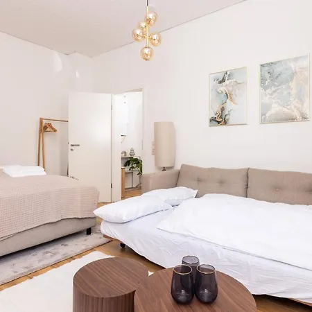 Design - Kitchen, Nespresso & Parking - Messe Dus شقة *